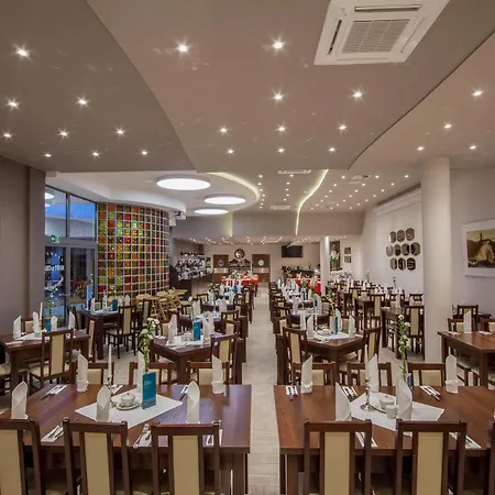 Baltic Cliff & Wellness Apartahotel